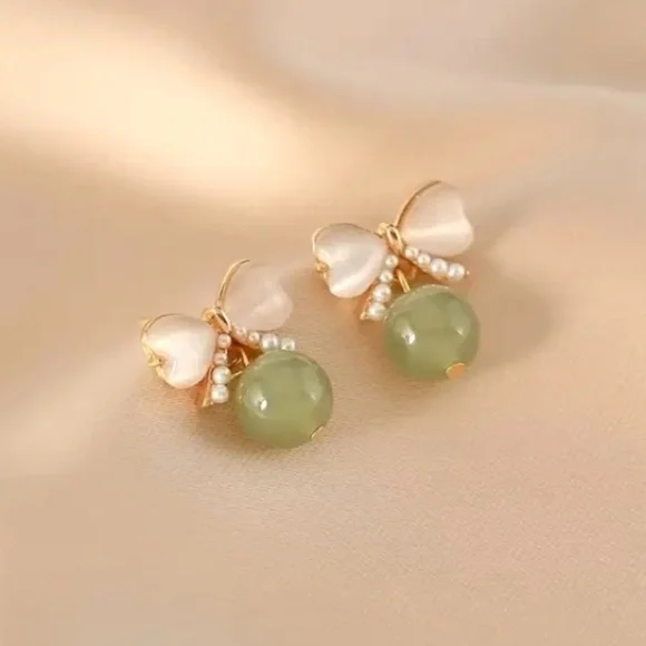 ✨Anthropologie Annise Earrings - Picture 6 of 7